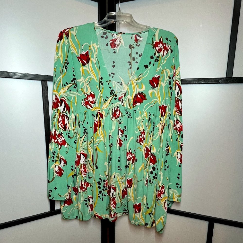 Free People Retro Tunic Blouse Bella Mint Flower Print Bell Sleeves